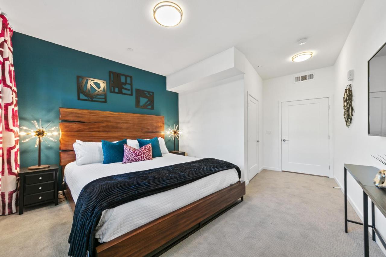 Fairfax District Chic City Oasis 2 Bedroom Apt With Den 136 Los Angeles Exteriér fotografie