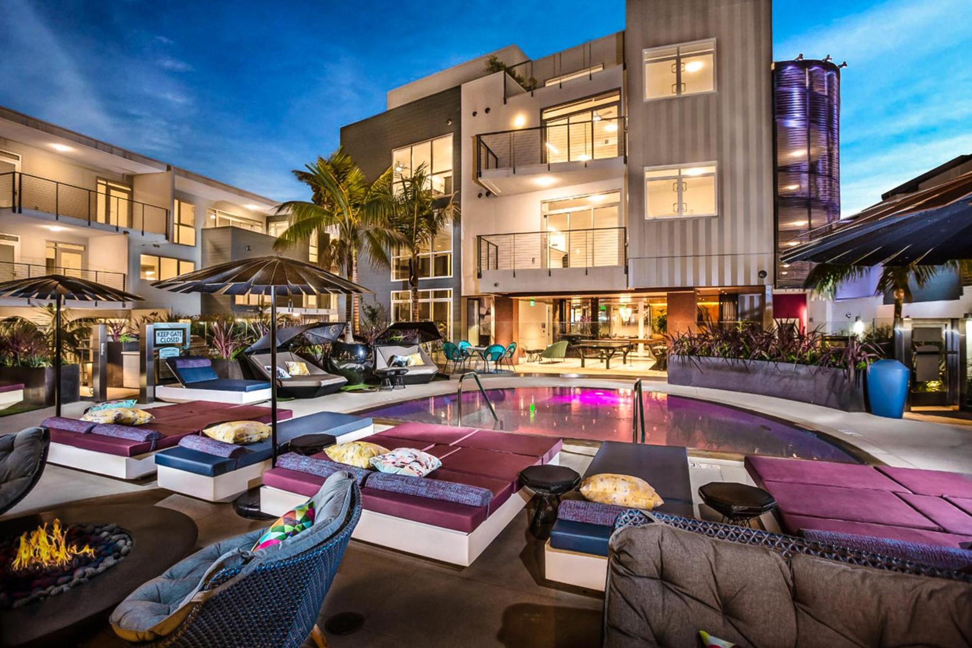 Fairfax District Chic City Oasis 2 Bedroom Apt With Den 136 Los Angeles Exteriér fotografie